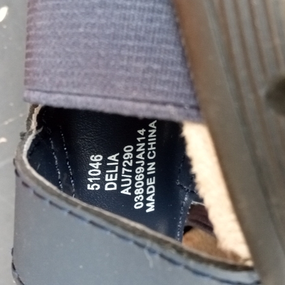 I ❤️ Comfort 7 1/2 M Navy Blue - Picture 5 of 6